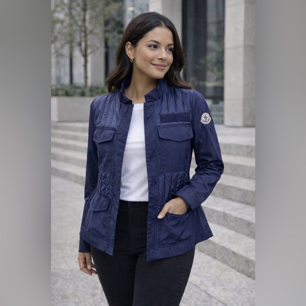 Moncler Navy Blue Windbreaker Jacket – Effortless, Lightweight & Travel-Ready 💙🔥